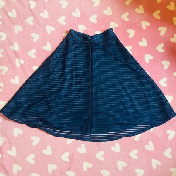NBW Silhouette NYC striped blue A-line skirt size M - Picture 3 of 5